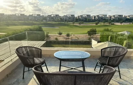 4BR Upper Chalet with Roof Terrace & Golf View